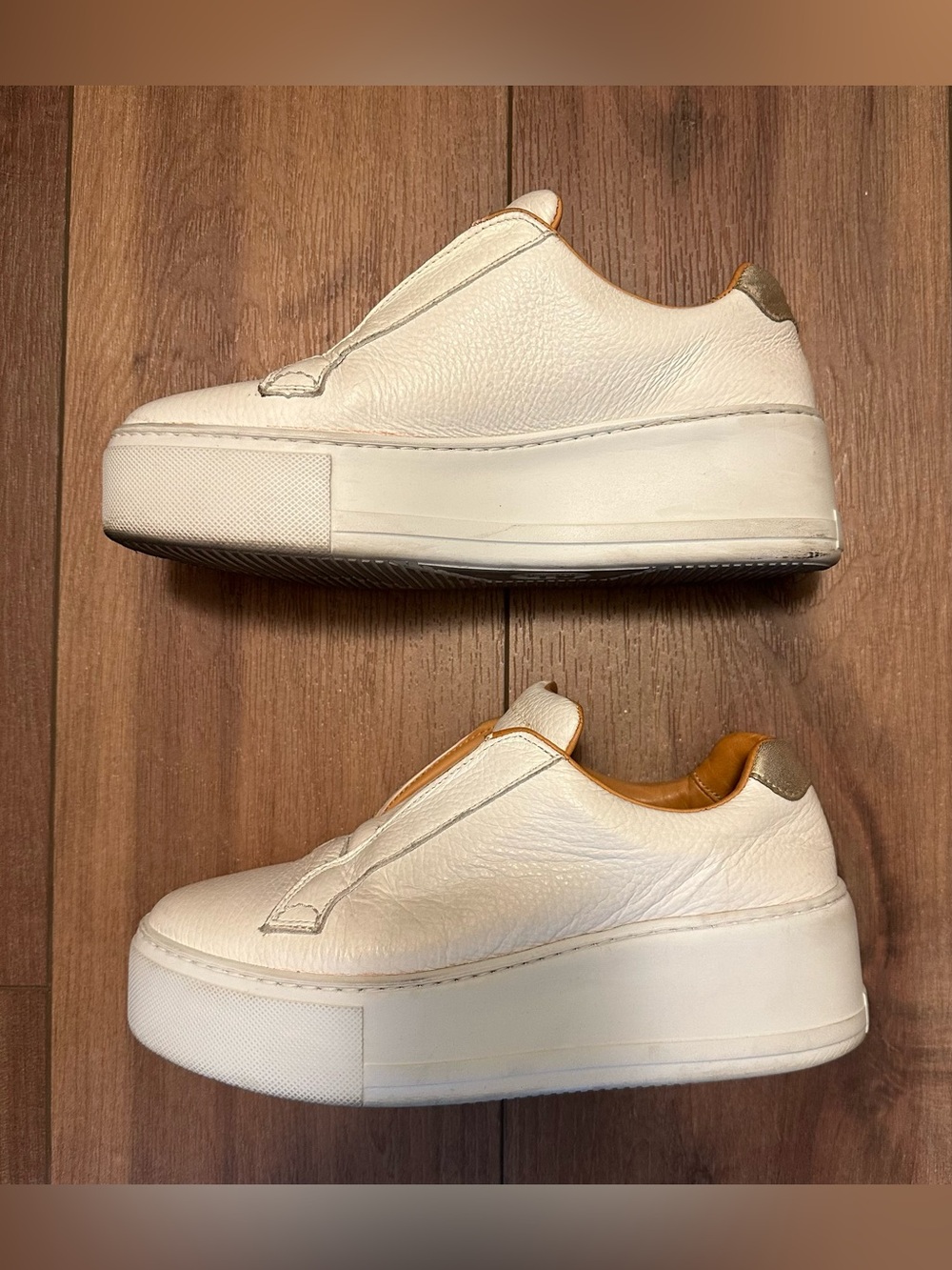Russell and Bromley Park Up Flatform Trainers White and Gold Size 37